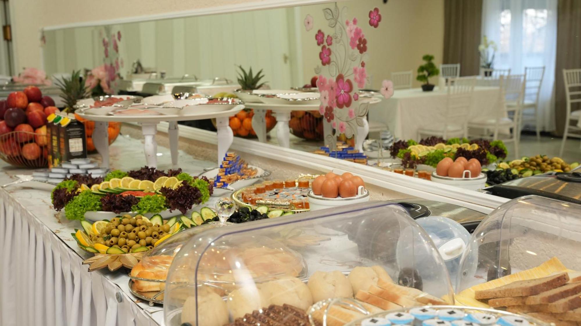 Langgons Sn Hotel And Restaurant المظهر الخارجي الصورة